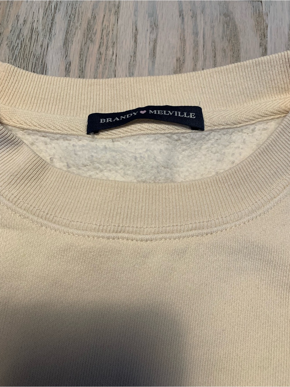 Brandy Melville Crewneck Sweatshirt in Cream - Classic Everyday Sweater
